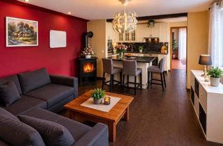 Bauernhäuser zu kaufen in 2431 Enzersdorf an der Fischa, Bauernhaus mit viel Grund und Pool