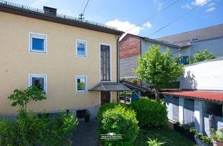 Mehrfamilienhaus kaufen in 4840 Vöcklabruck, Wohnen. Vermieten. Gestalten: Ihr neues Drei-Parteien-Haus im Herzen von Vöcklabruck!