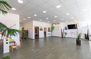 Gewerbeimmobilie kaufen in Hainburg, Bratislava, Bruck/Leitha, Wien, 2472 Prellenkirchen, Vielseitiges Anwesen mit Wohn- und Geschäftshaus, Nebengebäuden & Großzügigem Garten