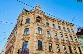 Wohnung kaufen in 1180 Wien, Dachgeschosswohnung im stilvollen Jahrhundertwendehaus