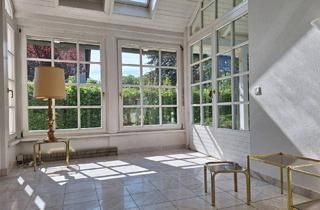 Villen zu kaufen in 9201 Krumpendorf, 360 TOUR / Besonders charmante, gepflegte Einfamilienvilla in bester Lage von Krumpendorf am Wörthersee