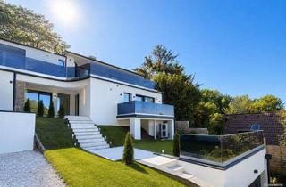 Villen zu kaufen in 3400 Klosterneuburg, TRAUMVILLA in Klosterneuburg - Erstbezug: 5 Zimmer, mehrere Terrassen und Freiflächen, Infinity-Pool