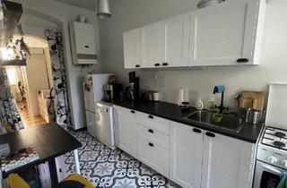 Wohnung kaufen in Abt-Karl-Gasse 12, 1180 Wien, Entzückende Altbauwohnung mit Innenhofgarten nahe Schubertpark