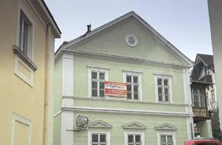 Villen zu kaufen in Schloßplatz, 2540 Bad Vöslau, Altbestand sehr sanierungsbedürftig (oder auch Abriß), vieles ist hier möglich, mehrere Wohneinheiten oder eine neue Villa....