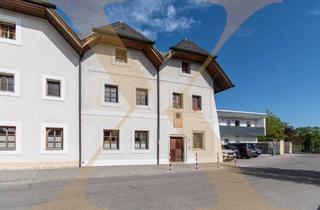 Wohnung mieten in 4600 Wels, Wohnen mit Geschichte - charmante Altbauwohnung in Wels – Top 4 stilvoll wohnen auf ca. 75 m²