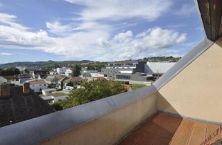 Wohnung kaufen in 3500 Krems an der Donau, Willkommen Über den Dächern der Stadt! Neu Sanierte Dachterrassenwohnung mit Weitem Panoramablick in Bester Lage in der Nähe des Ekz Alex!