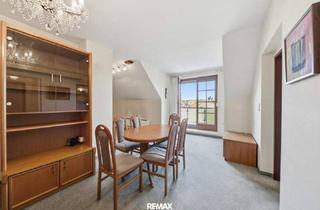 Wohnung kaufen in 2020 Hollabrunn, Gepflegte Dachgeschosswohnung mit Balkon in sehr guter Lage