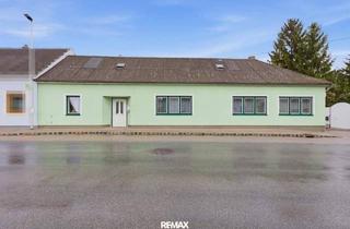 Haus kaufen in 2014 Hollabrunn, Liegenschaft mit mehreren Nebengebäuden und drei Weinkellern sowie ca. 1.271 m² Grund!