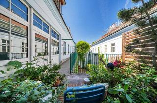 Wohnung kaufen in Hermanngasse, 1070 Wien, Wohnen im Grünen ! Altbau Klassiker mit Pawlatsche im Herzen des 7. Bezirks