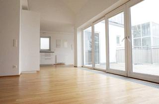 Wohnung mieten in Gumpendorfer Straße, 1060 Wien, Schicke Dachwohnung mit 2 Terrassen und Traumausblick Nähe Moritzgasse!