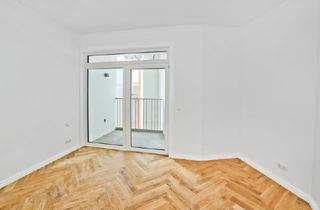 Wohnung kaufen in Siebenbrunnengasse, 1050 Wien, VIEVIENNE - Lichtdurchflutete Altbauwohnung mit 3 Zimmer und Loggia