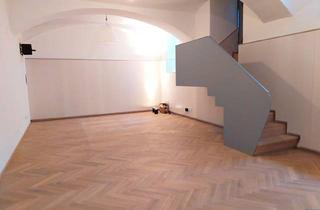 Gewerbeimmobilie kaufen in Schelleingasse 1, 1040 Wien, Modernisiertes Atelier im Historischen Altbau in Bester Stadtlage