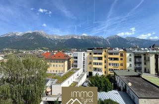 Wohnung kaufen in 6020 Innsbruck, Dachgeschosswohnung mit Westbalkon, Altbaucharme & Traumhaftem Nordkettenblick in Wilten