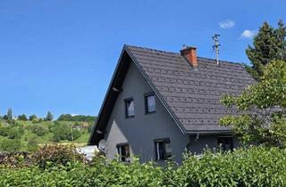 Einfamilienhaus kaufen in 8344 Bad Gleichenberg, Gepflegtes Einfamilienhaus mit traumhaft großem Garten und großzügiger Garage in Bad Gleichenberg