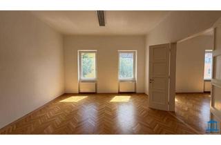 Büro zu mieten in 2700 Wiener Neustadt, ALTBAU-Charakter - Großzügiges Büro im 1. Liftstock mit Parkplatz-Optionen Im Innenhof (Top 5 im 1. Liftstock)