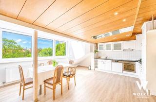 Wohnung kaufen in 1140 Wien, Stilvolle 4-Zimmer-Altbau-Dachgeschosswohnung in Ruhelage nahe U4 Hietzing