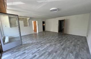 Wohnung kaufen in 6130 Schwaz, PROVISIONSFREI: 4 Zimmer Wohnung mit Loggia in Schwaz ab sofort zu verkaufen!