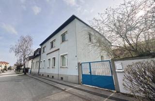 Immobilie kaufen in 2700 Wiener Neustadt, Anlageobjekt mit 3 eigenständigen Tops und herrlichem Garten