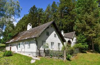 Bauernhäuser zu kaufen in 3920 Groß Gerungs, Obj.Nr. 8218, Häuslern / Groß Gerungs Nähe 3,8 Kilometer, Waldviertler Lebensglück: Historischer Dreiseithof mit großem Garten & eigener Quelle