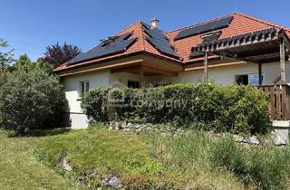 Einfamilienhaus kaufen in 2620 Mollram, Raus aus der Stadt und lieber Wohnen im Grünen? Gepflegtes Einfamilienhaus mit Wellnessbereich, Photovoltaik mit großem Garten im Bezirk Neunkirchen - 1.268 m² Grundstück