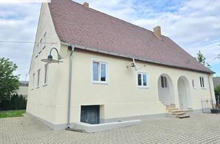 Wohnung mieten in 2432 Schwadorf, Wohnen im Schlosspark Ambiente - Stilvolle, Sehr Sonnige Gartenwohnung mit Terrasse in der Schlossanlage in Schwadorf