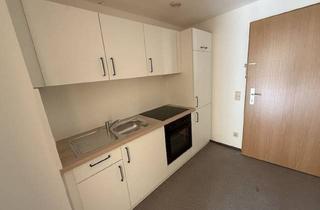 Wohnung kaufen in Völkermarkter Straße 18/114, 9020 Klagenfurt, Klagenfurt: Einzimmerwohnung mit Loggia im 1.Og - Top 114