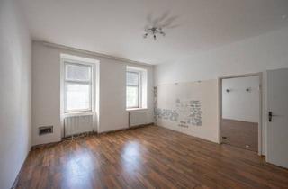 Wohnung kaufen in 1070 Wien, ++NEU++ Sanierungsbedürftige 3-Zimmer Altbauwohnung in toller Lage mit Balkonbewilligung!