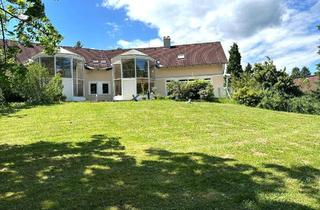 Villen zu kaufen in Ungarn 9725 Köszegszerdahel Petöfi Ucta 23, 7400 Oberwart, UNGARN/Köszegszerdahely: Moderne Villa an der Grenze zu Österreich mit Tiefgarage u. Wellnessbereich auf 6000m²Grund in sonniger Ruhelage!