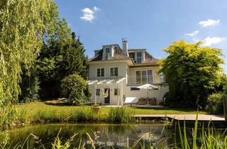 Villen zu kaufen in Promenadeweg 13, 1170 Wien, Green Hideaway in Salmannsdorf - Frisch sanierte Luxusvilla mit Schwimmbiotop (2026) + Zweiter Einfamilienhaus Bauplatz am Grundstück - nahe American International School