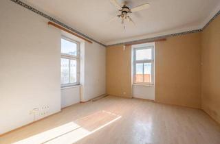 Wohnung kaufen in Quellenstraße, 1100 Wien, ++Q18++ Renovation-required 2.5-room old building flat with great conversion potential