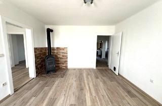 Wohnung kaufen in Bernsteinstraße, 2275 Bernhardsthal, Attraktive Anlegerwohnung in Bernhardsthal – befristet vermietet mit autarker Versorgung auf 1790 m² Grundstück – Eigene Wasserquelle und Kläranlage