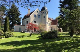 Villen zu kaufen in 5122 Überackern, Villa mit Schlossarchitektur Nähe Burghausen