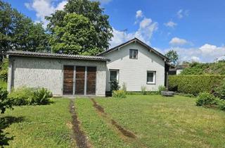 Haus kaufen in Braunau, Haselbach, 5280 Braunau am Inn, Kleines Haus auf Großem Grundstück