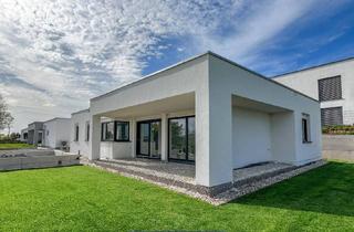 Haus kaufen in 4720 Neumarkt im Hausruckkreis, Panorama Bungalow - Mit Aussicht am Besten - mit Carport, Provisionsfrei vom Bauträger- Haus 3