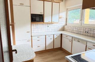Wohnung mieten in 2640 Gloggnitz, Pendler aufgepasst - sanierte 2-Zimmer-Wohnung mit südseitiger Loggia, Lift und schönem Ausblick