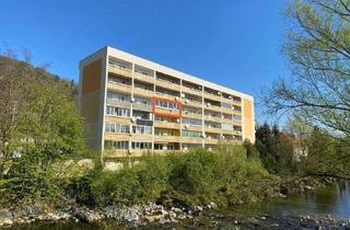 Wohnung mieten in 2640 Gloggnitz, Pendler aufgepasst - sanierte 2-Zimmer-Wohnung mit südseitiger Loggia, Lift und schönem Ausblick