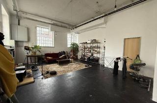 Büro zu mieten in 8020 Graz, Loft ähnliche Wohnung mit angrenzender Garage