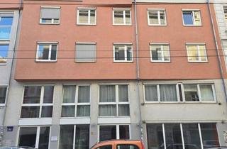 Gewerbeimmobilie kaufen in 1070 Wien, Aller Anfang - Herrliches, Branchenfreies Geschäftslokal in Sehr Begehrter und Frequentierter Lage