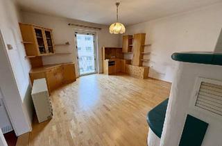 Wohnung kaufen in Garnisonstraße, 4020 Linz, Charmante 3-Zimmer-Eigentumswohnung mit Kachelofen und Entwicklungspotenzial in zentraler Lage von Linz