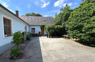 Haus kaufen in 3564 Altenhof, Älteres Landhaus mit Gartenoase im Kamptal!