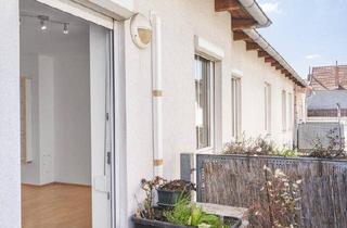 Wohnung kaufen in Wiener Neustädter Straße, 2542 Kottingbrunn, 2-Zimmer-Wohnung in ruhiger Lage – Balkon, Klima & Garagenplatz
