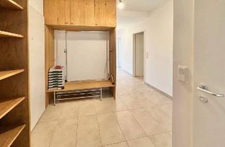 Wohnung kaufen in 2540 Bad Vöslau, Neuwertige 3-Zi-Wohnung in Bad Vöslau mit 2 Balkonen, Terrasse & 2 Garagen!