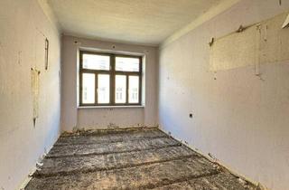 Wohnung kaufen in Senefeldergasse, 1100 Wien, Sanierungsbedürftige Wohnung mit Entwicklungspotenzial im gepflegten Altbau