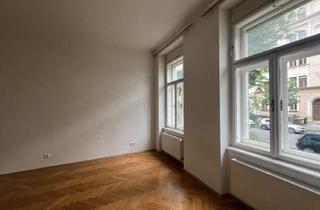 Wohnung mieten in Ruckerlberggürtel, 8010 Graz, Sehr Gepflegte 4-Zimmer-Wohnung mit Balkon in einem Wunderschönen Stilaltbauzinshaus - im Grazer Bezirk St. Leonhard - Provisionsfrei!