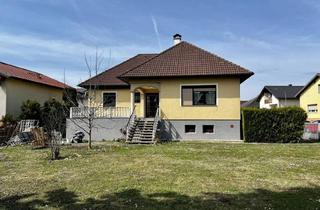 Einfamilienhaus kaufen in 2433 Margarethen am Moos, Einfamilienhaus mit Großzügigem Dach-Ausbaupotenzial, Großem Garten und Garage