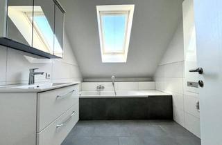 Wohnung kaufen in Rheinstraße, 6971 Hard, 4-Zimmer-Dachgeschosswohnung mit Balkon in Hard
