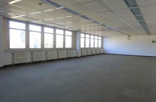 Büro zu mieten in Triester Straße, 8055 Graz, Großzügige, Lichtdurchflutete Bürofläche in Zentraler und Frequentierter Lage im Grazer Bezirk Puntigam - Provisionsfrei!