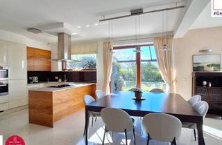 Villen zu kaufen in 2345 Brunn am Gebirge, Stilvolle Traumvilla mit 1.270 m² Grundstück und Wienblick