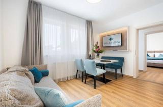 Anlageobjekt in Markus-Pernhart-Strasse 5-7/18, 9220 Velden am Wörther See, Renditeobjekt mit 5% * - Erholung Pur - 2-Zimmerapartment mit Balkon und Pool! Provisionsfrei!