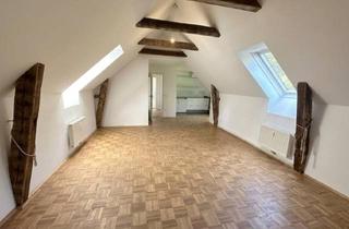 Wohnung kaufen in Paulustorgasse, 8010 Graz, Charmante Klimatisierte 2-Zimmer-Wohnung im Herzen der Grazer Altstadt Direkt am Karmeliterplatz, am Schloßberg und am Stadtpark
